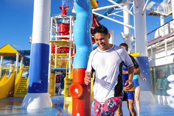 Carnival Cruise Line, Carnival WaterWorks Lifestyle 3.jpg